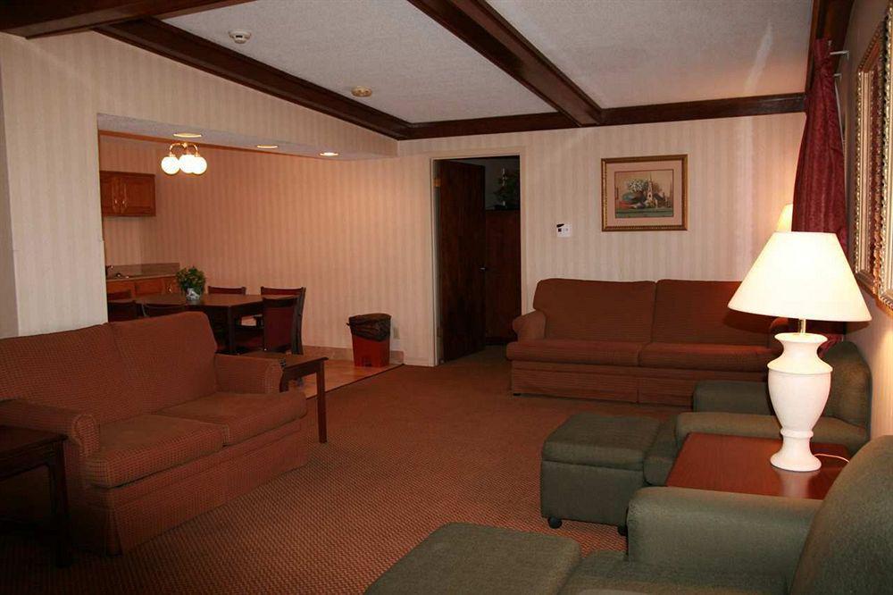 Quality Inn & Suites Searcy I-67 Номер фото